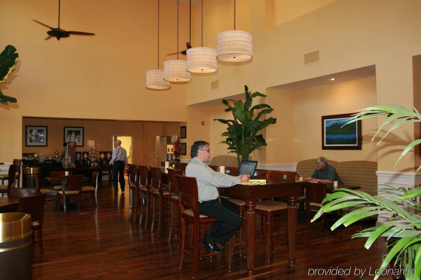 Hampton Inn & Suites North Charleston-University Boulevard Restaurant foto